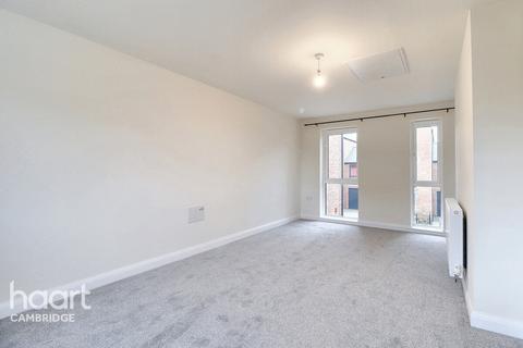 4 bedroom end of terrace house for sale, Deacon Drive, Trumpington, Cambridge