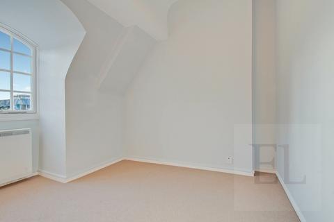 2 bedroom apartment to rent, Cooper House, London NW8