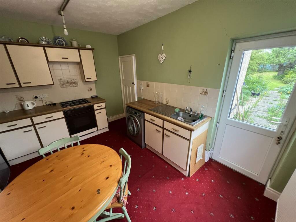 Oaklands Drive, Heswall, Wirral... 3 bed semidetached house for sale