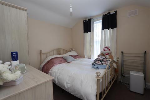99 Churchill Road, South Croydon, CR2 6HF