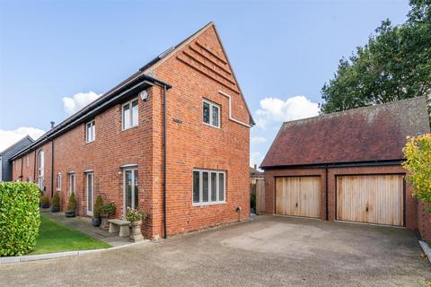 3 bedroom barn conversion for sale, Kenilworth Road, Knowle, Solihull