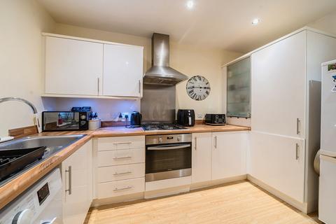 3 bedroom end of terrace house for sale, Dickinson Walk, Beverley, East Riding of Yorkshi, HU17