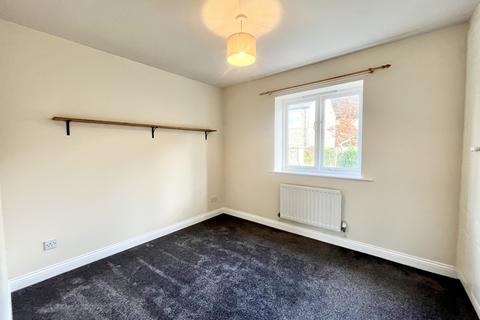 2 bedroom terraced house to rent, Priory Yard, County Durham DL12