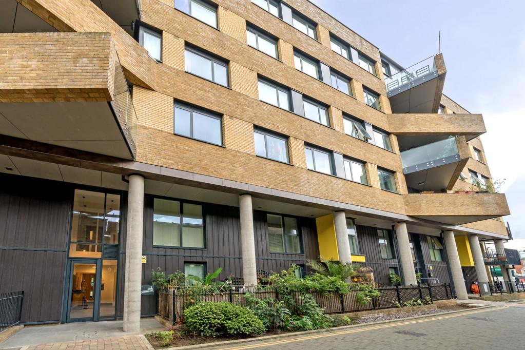 Angel Lane, London 2 bed apartment for sale £875,000