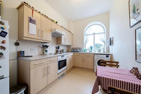 2 bedroom flat for sale, Churchward,  Swindon,  Wiltshire,  SN2