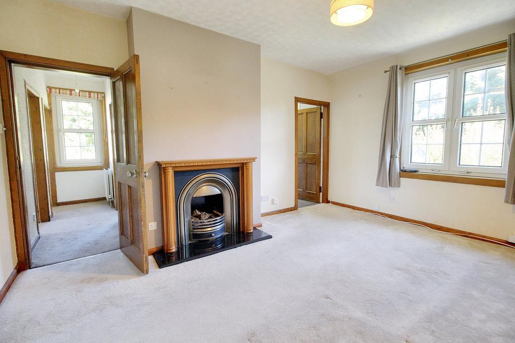 Perth Road, Dunblane, FK15 2 bed flat for sale £125,000