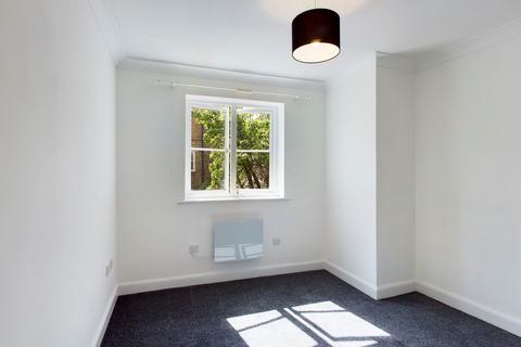 1 bedroom flat for sale, St. Dunstans Street, Rosiers Court, CT2