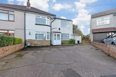 53 Cowper Close, Welling, DA16 2JT