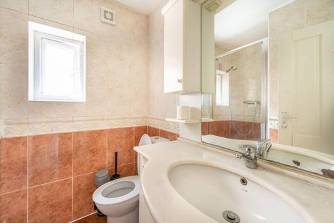 4 bedroom terraced house to rent, BELGRAVE ROAD, Walthamstow, London, E17