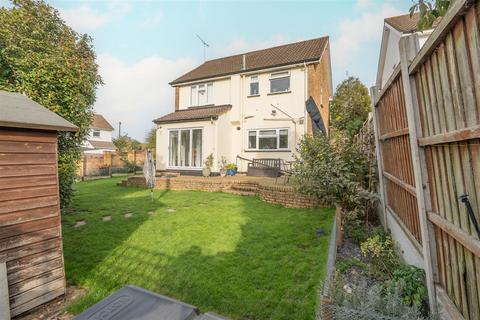 3 bedroom detached house for sale, Love Lane, Rayleigh