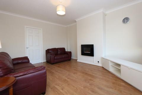 1 bedroom bungalow to rent, Drumcarn Drive, Milngavie, Glasgow, East Dunbartonshire, G62