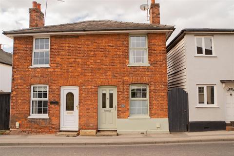 2 bedroom house for sale, London Road, Kelvedon