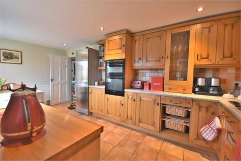 3 bedroom detached house to rent, Holt Road, Langham NR25