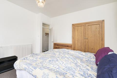 10c Breakspears Road, London, SE4 1UW
