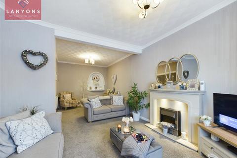 143 Aberrhondda Road, Porth, CF39 0BA