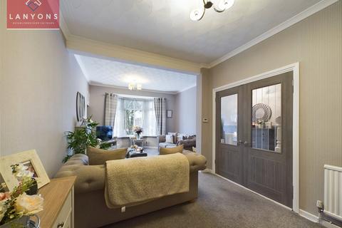 143 Aberrhondda Road, Porth, CF39 0BA