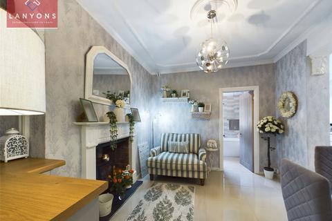 143 Aberrhondda Road, Porth, CF39 0BA