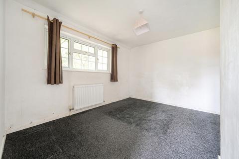 12 Homestall, Guildford, GU2 8JT