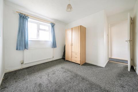 12 Homestall, Guildford, GU2 8JT