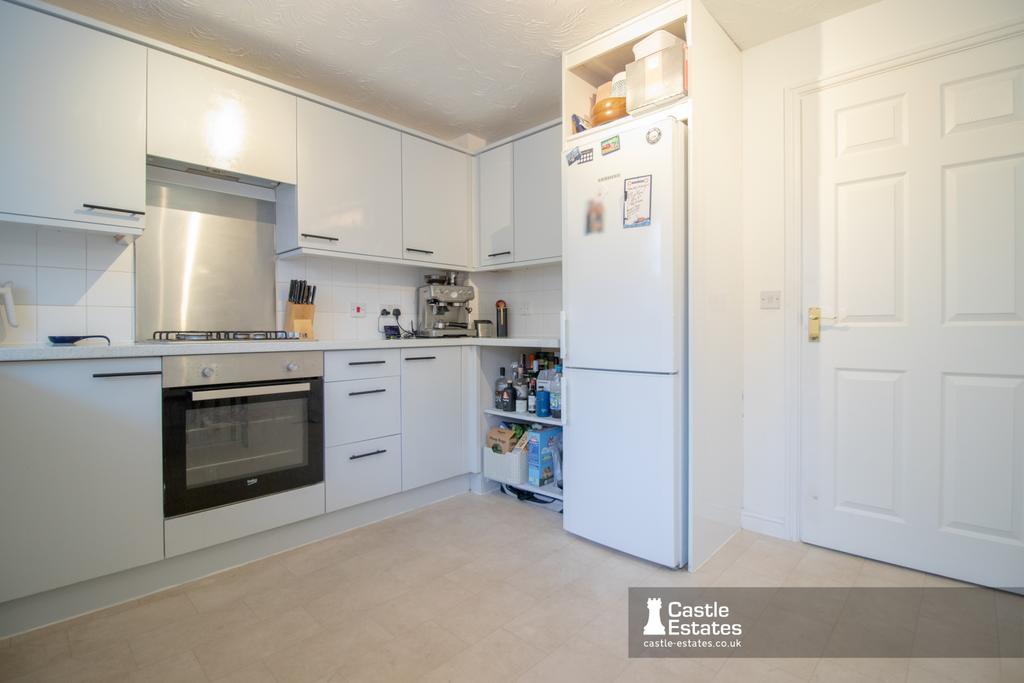 Kitchen &amp; Dinning