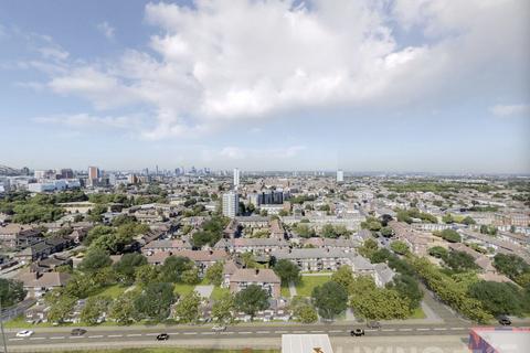 1 bedroom apartment for sale, Queen's Cross, Silvertown, E16