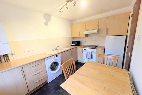 2 bedroom flat to rent, Holburn Street, Aberdeen, AB10