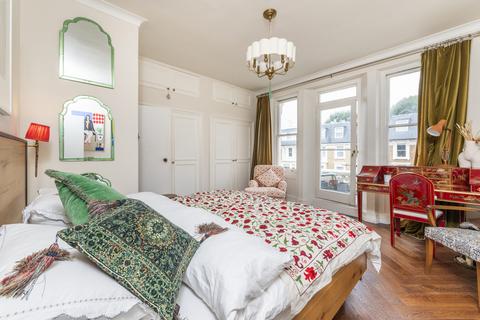 2 bedroom flat for sale, Randolph Crescent, London