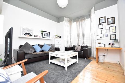 2 bedroom flat for sale, Birchanger Road, LONDON