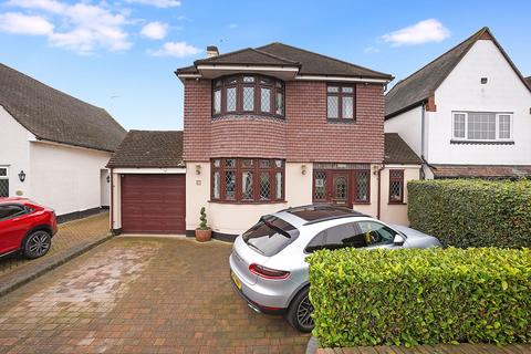 16 Brenchley Avenue, Gravesend, DA11 7RQ