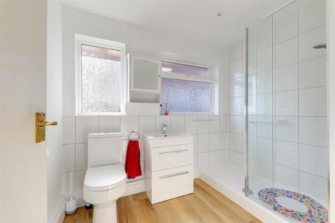 14 Keswick Close, Goring By Sea, Worthing, BN12 6JZ