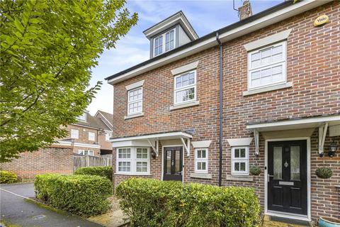 3 bedroom semi-detached house for sale, De Soissons Close, Welwyn Garden City, Hertfordshire