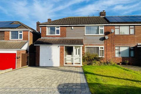 3 bedroom semi-detached house for sale, Westminster Avenue, Ashton-Under-Lyne OL6