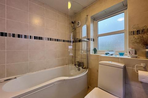 31 West End View, Cayton, Scarborough, YO11 3SP