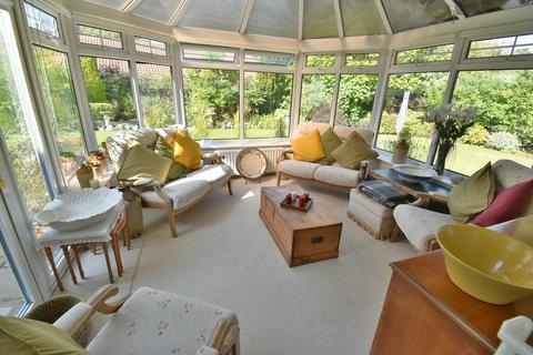 56 Chander Close, Ferndown, BH22 8DW