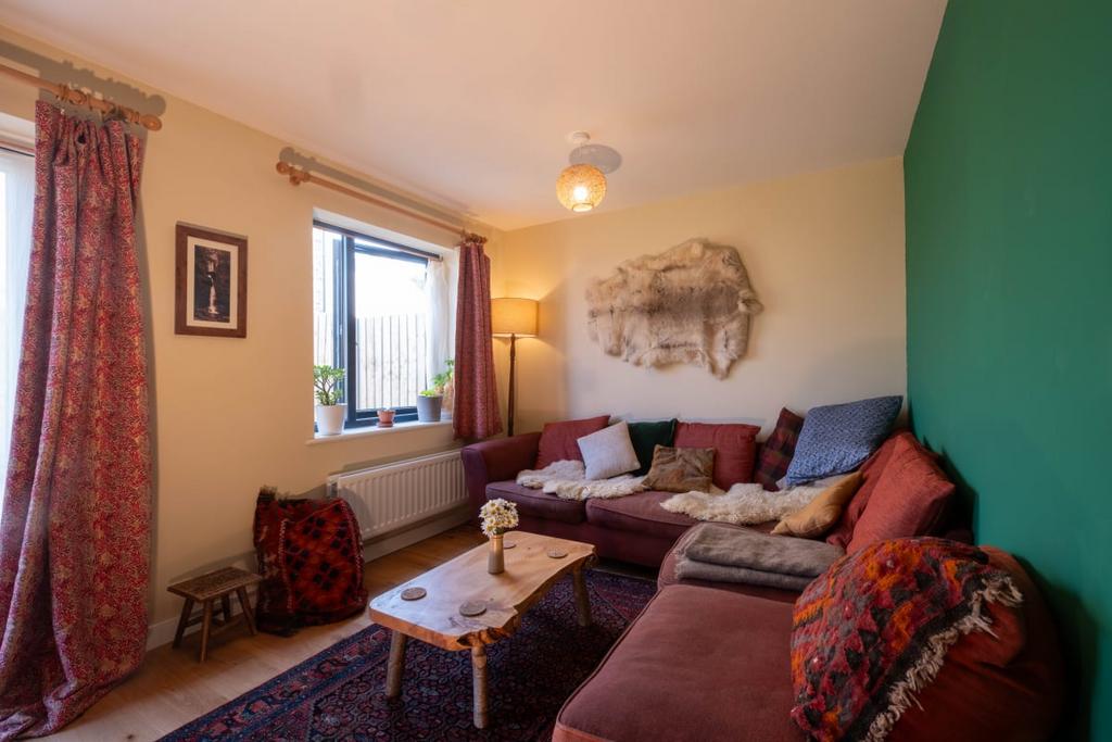 Fair Field, South Brent, TQ10 3 bed semidetached house for sale £291,000