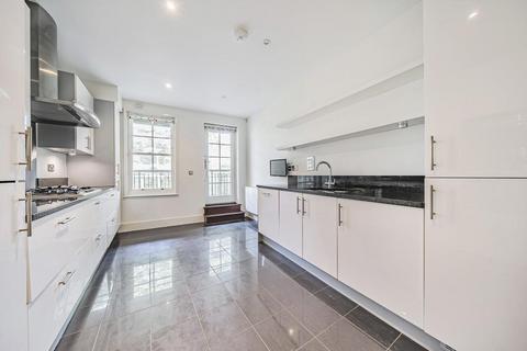 2 bedroom flat for sale, Westerham Road, Keston, BR2