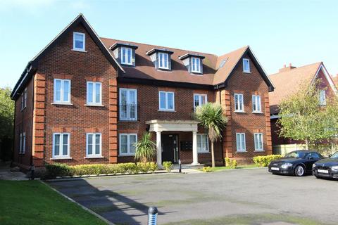 Flat 3, Oaks House, 12 Brighton Road, Banstead, SM7 1BS