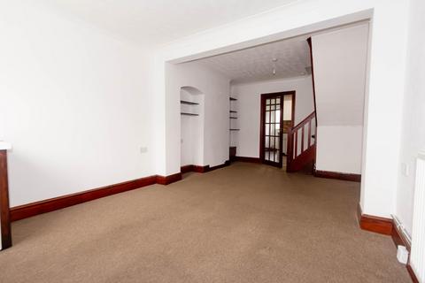 2 bedroom terraced house to rent, St. Martins Street, Peterborough PE1