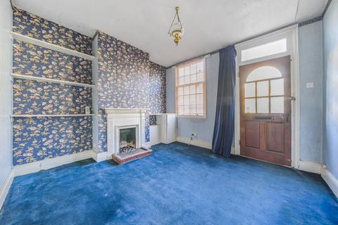 3 bedroom end of terrace house for sale, Sunbury Road, Eton, Windsor