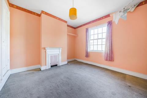 13 Sunbury Road, Eton, Windsor, SL4 6BA