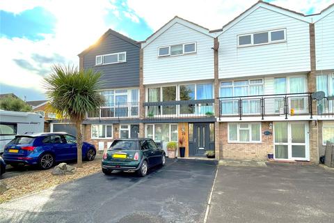 4 bedroom terraced house for sale, Sidlesham Close, Hayling Island, Hampshire, PO11