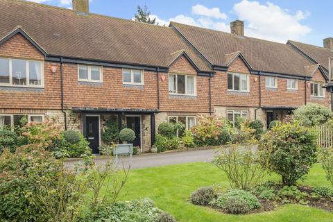 3 bedroom terraced house for sale, Orchard Gardens, Storrington, RH20