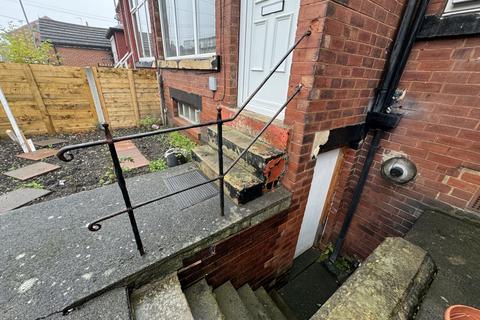 2 bedroom terraced house for sale, Luxor Road, Leeds, West Yorkshire, LS8