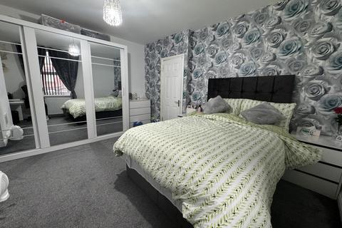 5 Luxor Road, Leeds, LS8 5JY