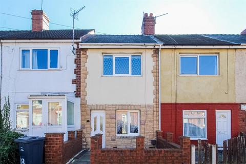 2 bedroom terraced house for sale, Oak Road, Shafton S72