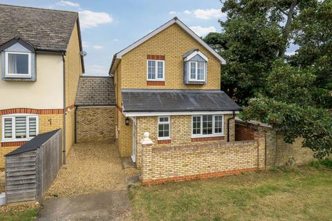 14 Newtown, Henlow, SG16 6AJ