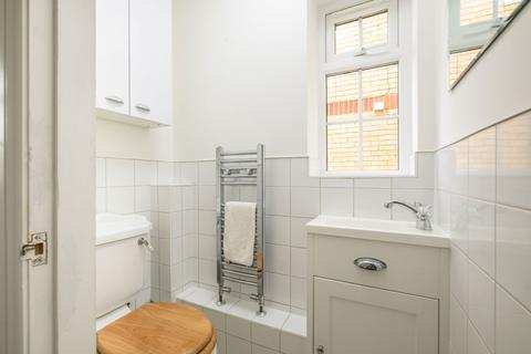 14 Newtown, Henlow, SG16 6AJ