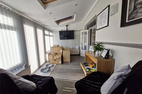 9 Ash Mount, Keighley, BD21 1LX
