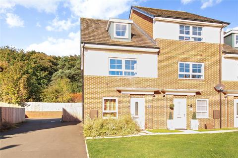 3 bedroom end of terrace house for sale, Capesthorne Road, Washington NE38