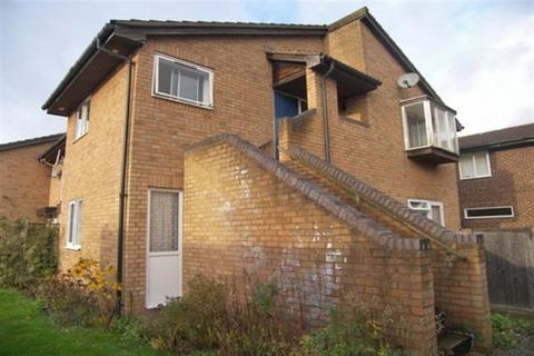 1 bedroom maisonette for sale, Hampton TW12